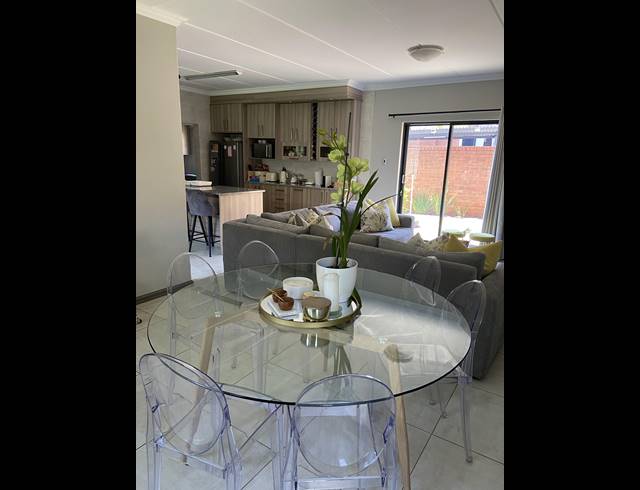 2 BEDROOM APARTMENT RENTED IN CRAIGHALL